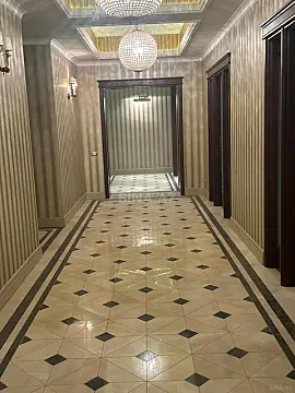 Kirayə verilir 8 otaqlı mənzil 500 m²