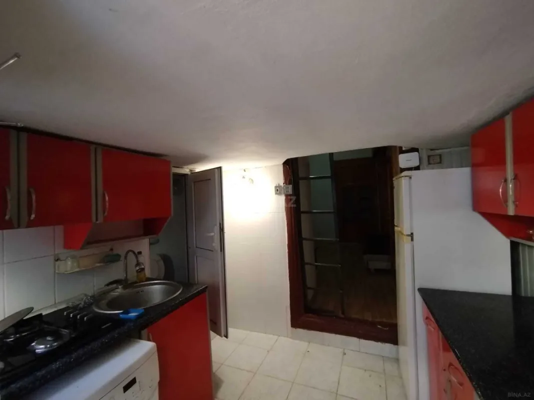 Kirayə verilir 1 otaqlı mənzil 40 m²