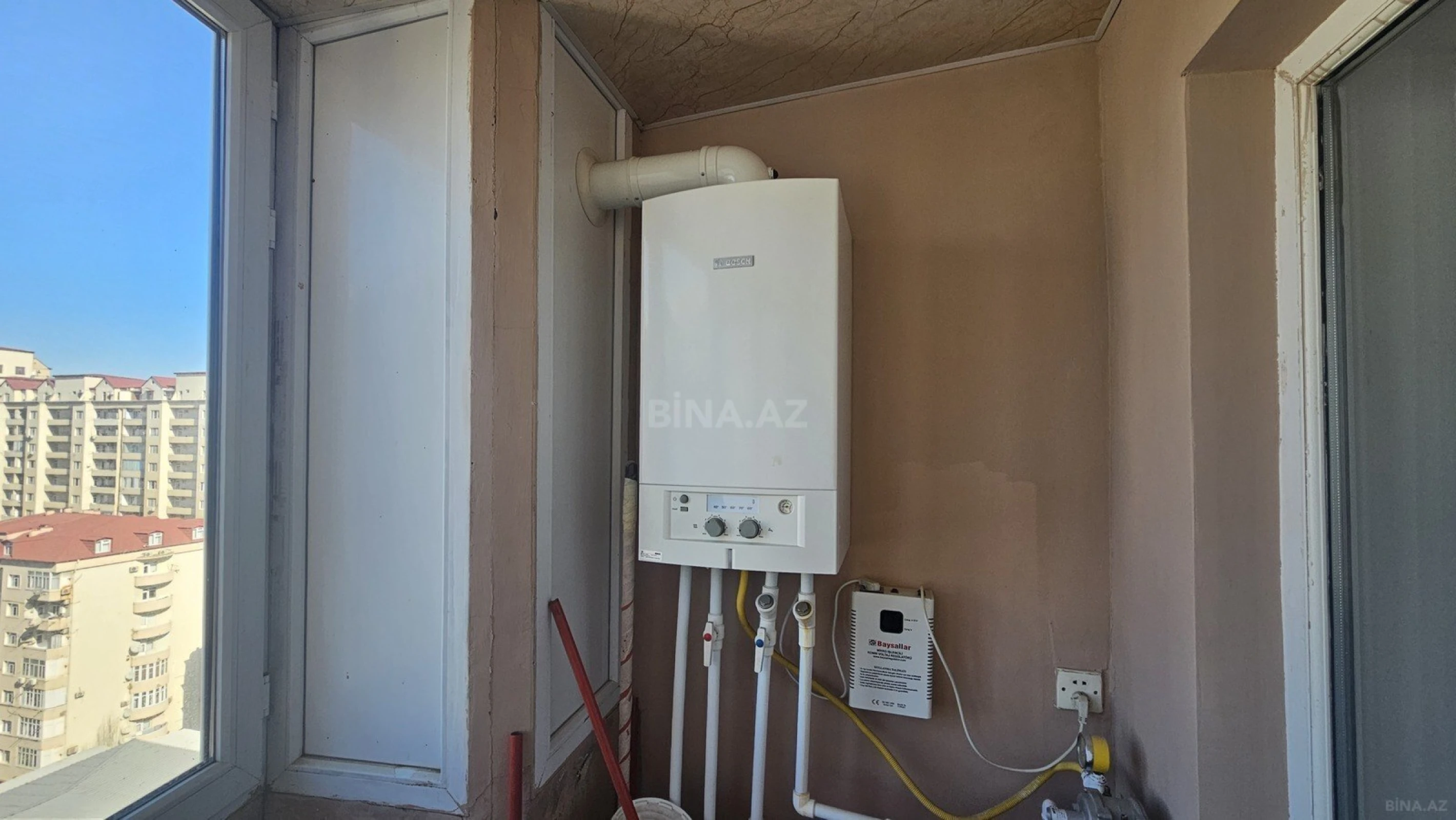 Satılır 2 otaqlı mənzil 86 m²