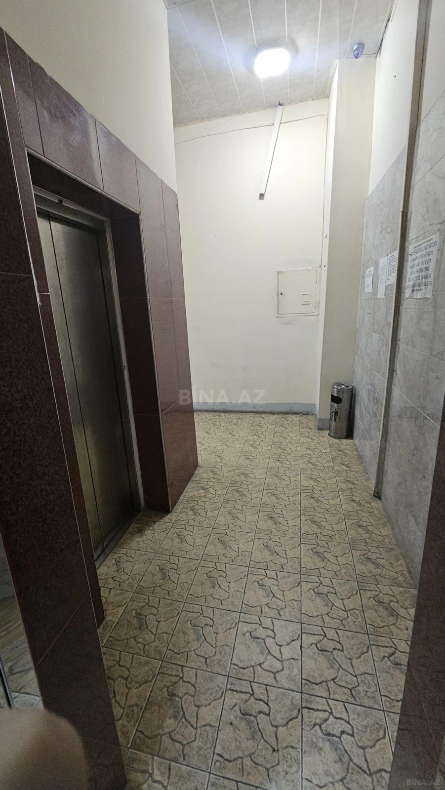 Satılır 2 otaqlı mənzil 86 m²