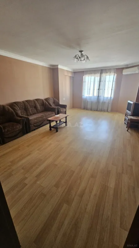Satılır 2 otaqlı mənzil 86 m²