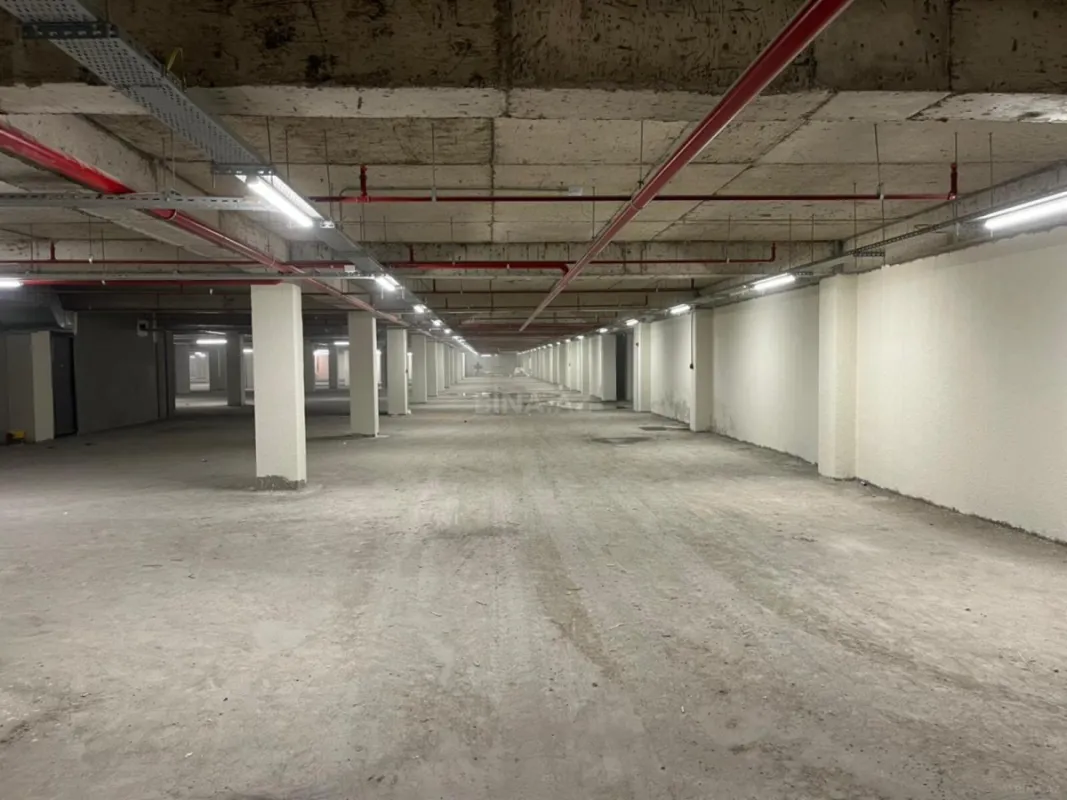 Satılır 2 otaqlı mənzil 82 m²