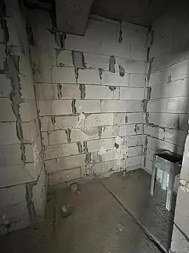 Satılır 2 otaqlı mənzil 82 m²