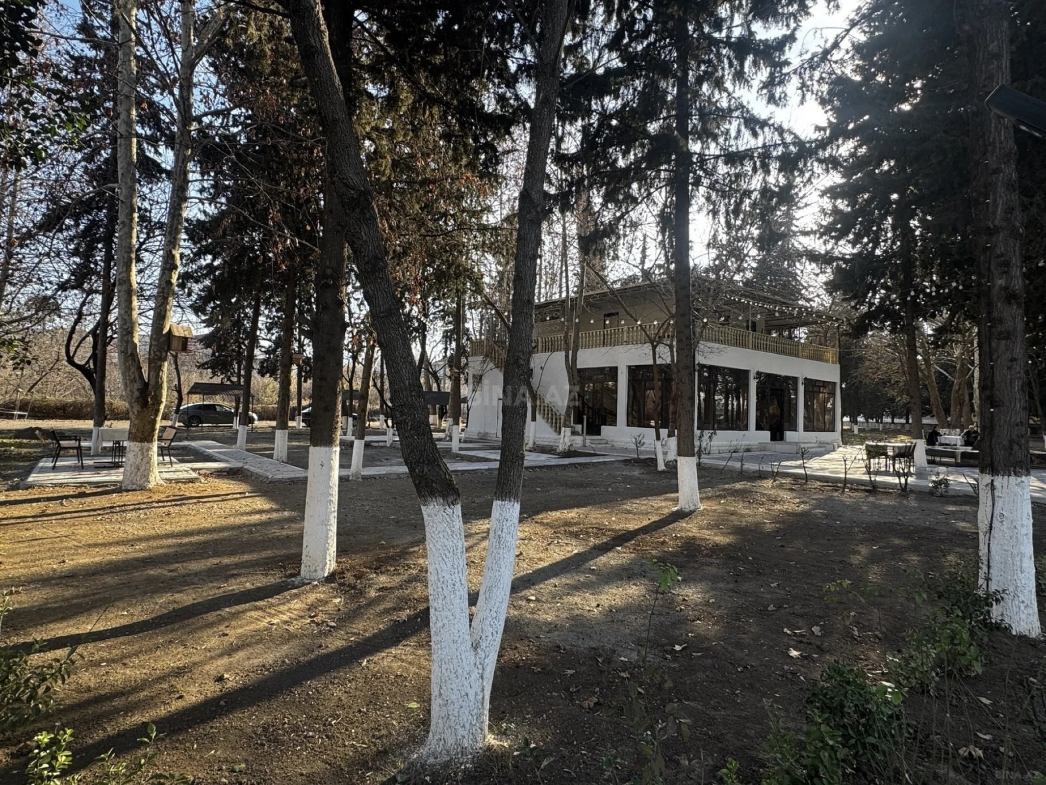 Satılır obyekt 3500 m²