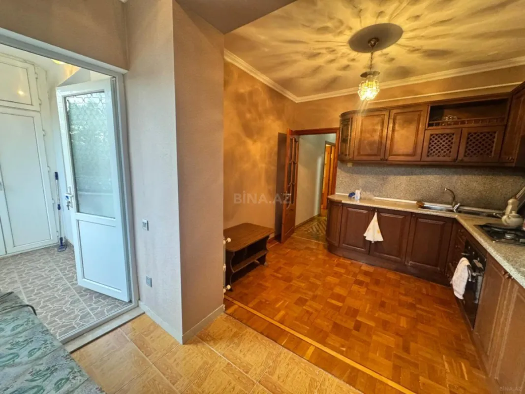 Satılır 3 otaqlı mənzil 90 m²