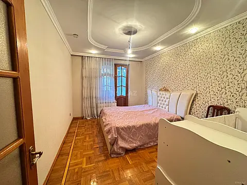 Satılır 3 otaqlı mənzil 90 m²