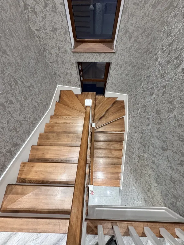 Satılır 5 otaqlı həyət evi 210 m²