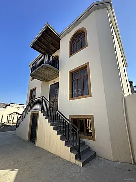 Satılır 5 otaqlı həyət evi 210 m² — Bakı, Saray 5 otaq 210.00 m²