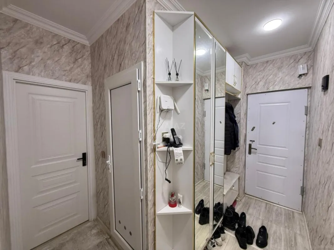 Satılır 2 otaqlı mənzil 47 m²