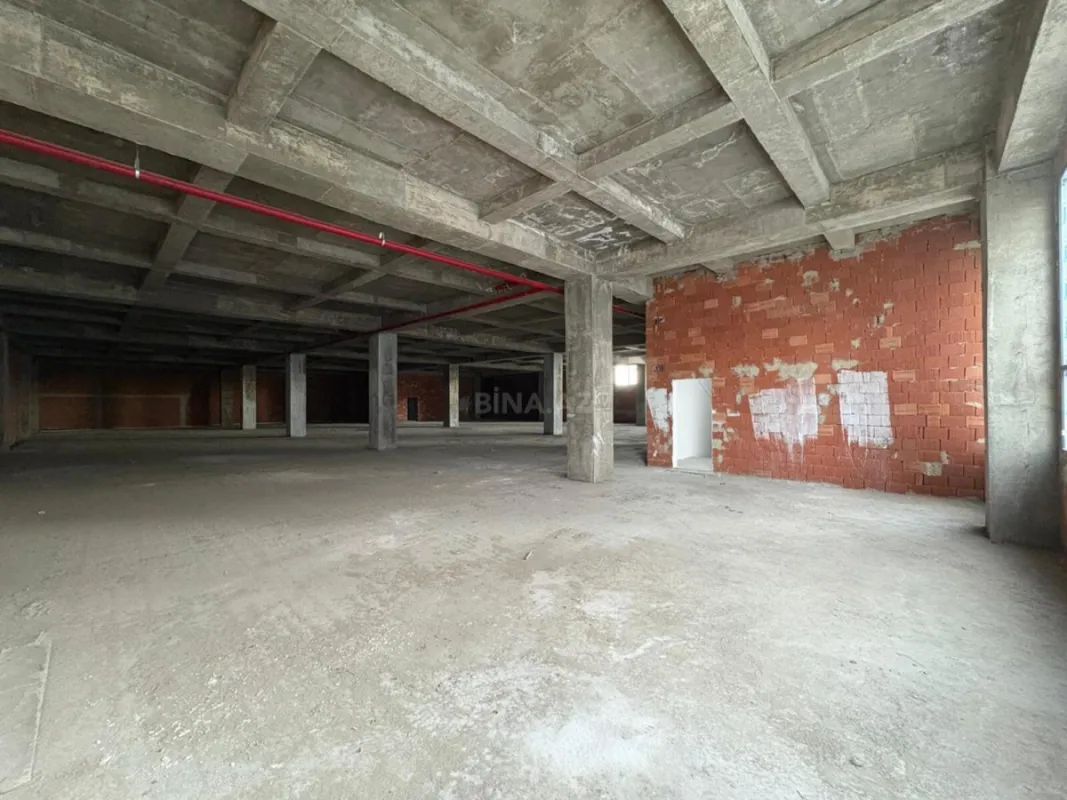 Satılır obyekt 1120 m²