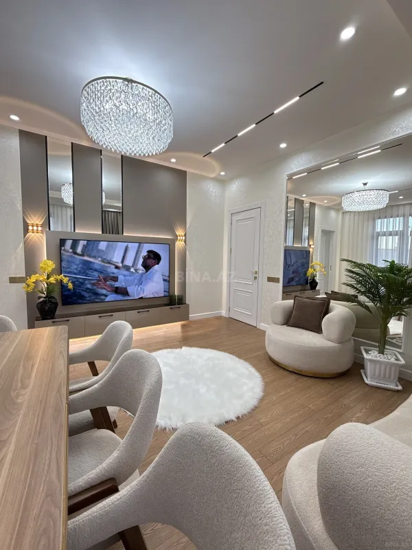 Satılır 3 otaqlı mənzil 90 m²