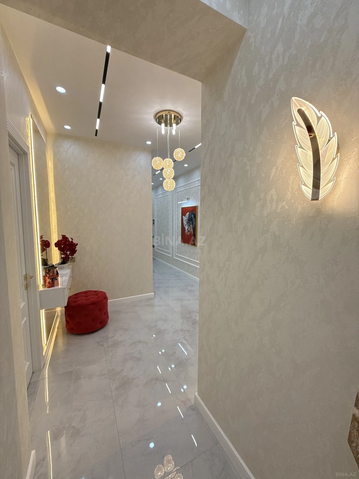 Satılır 3 otaqlı mənzil 90 m²