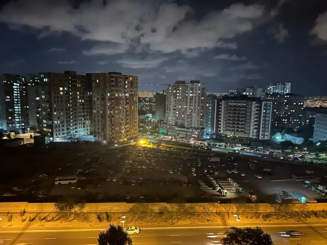 Satılır 3 otaqlı mənzil 140 m²