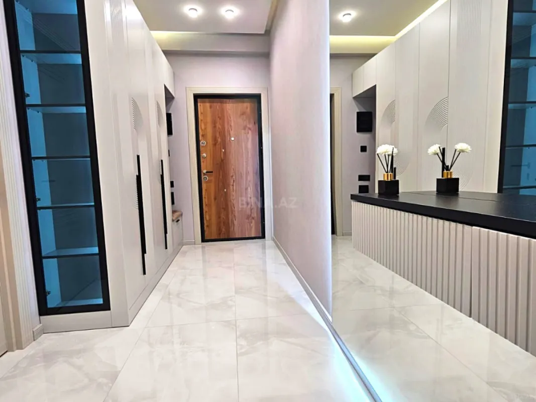 Satılır 2 otaqlı mənzil 55 m²