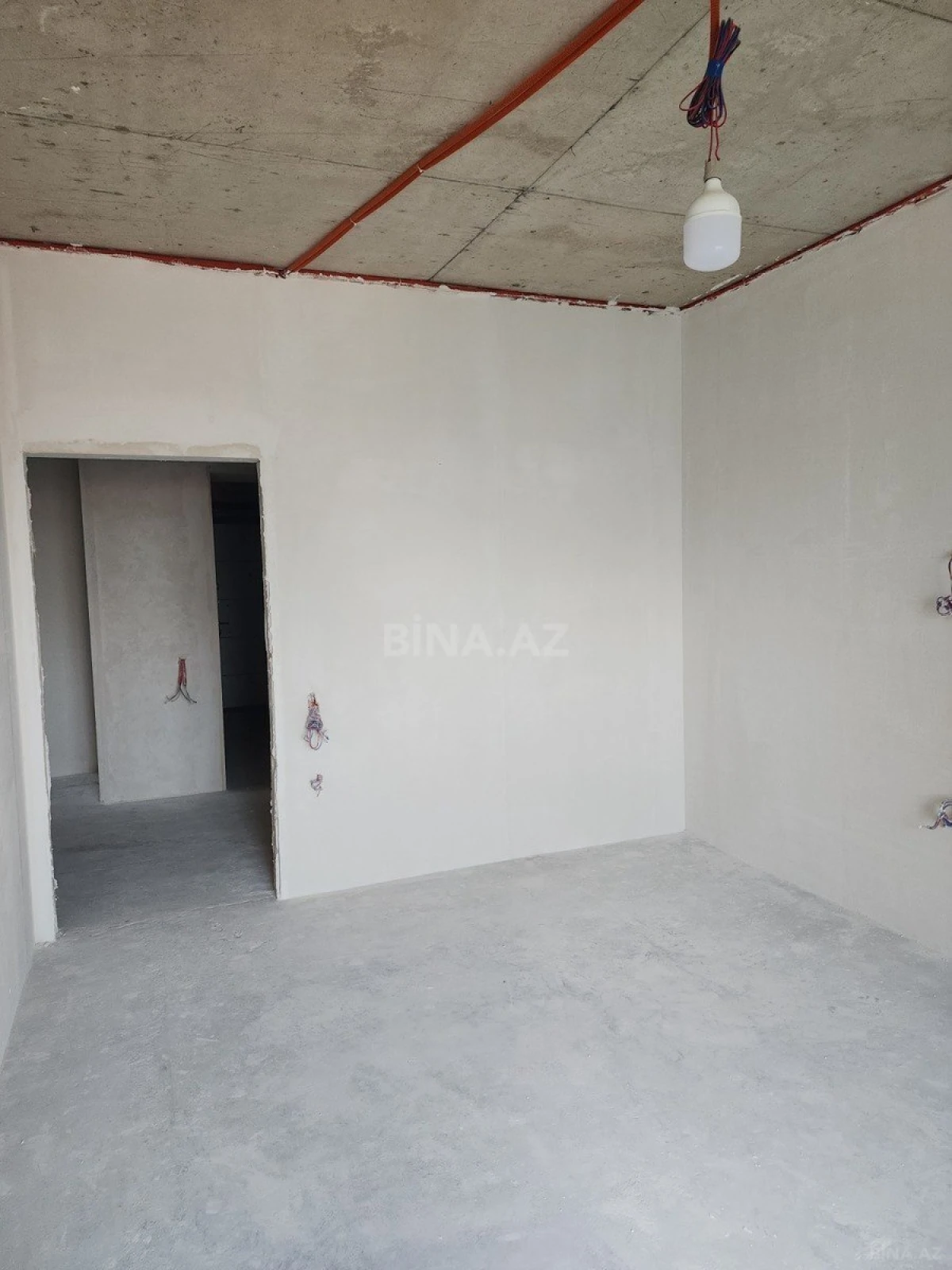 Satılır 3 otaqlı mənzil 150 m²