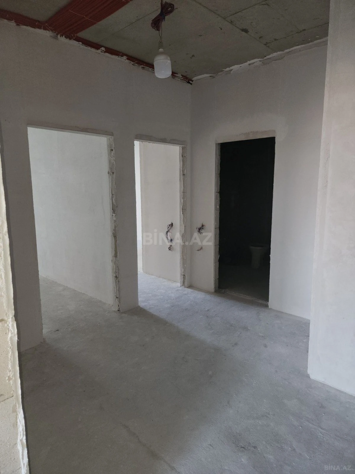 Satılır 3 otaqlı mənzil 150 m²