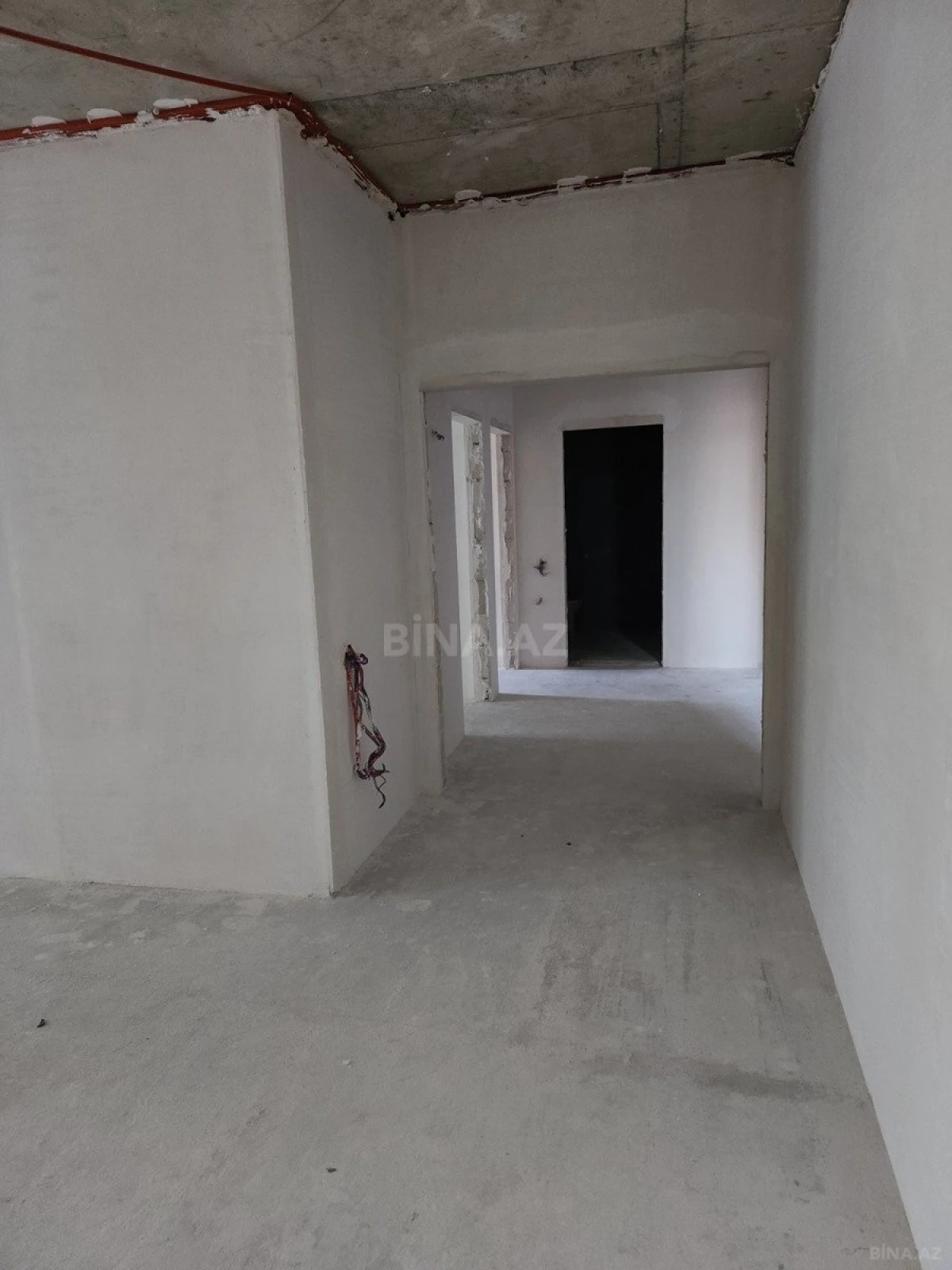 Satılır 3 otaqlı mənzil 150 m²