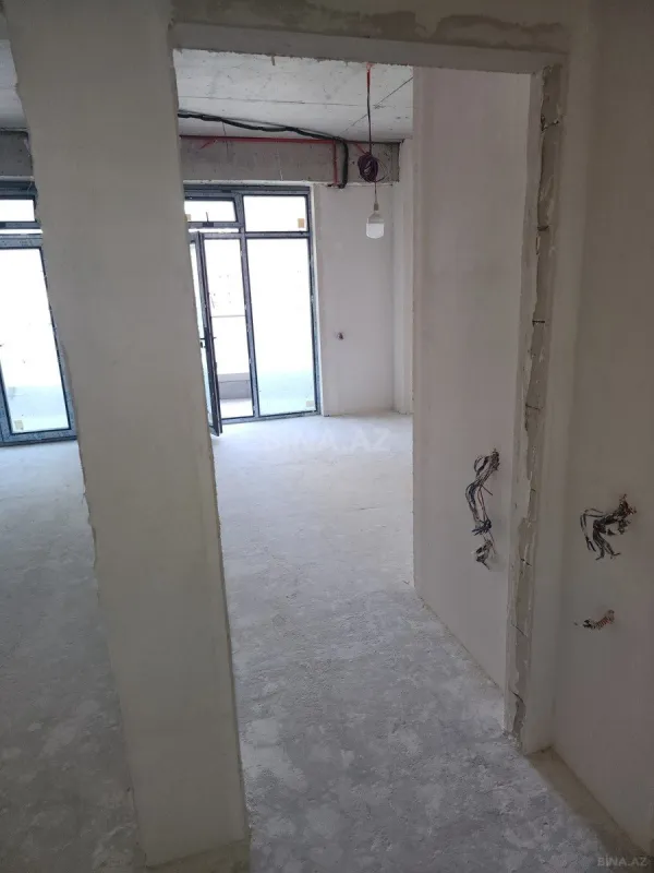 Satılır 3 otaqlı mənzil 150 m²