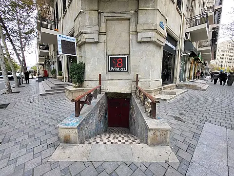 Satılır obyekt 200 m² — Bakı, Xətai m/s yanı 200.00 m²