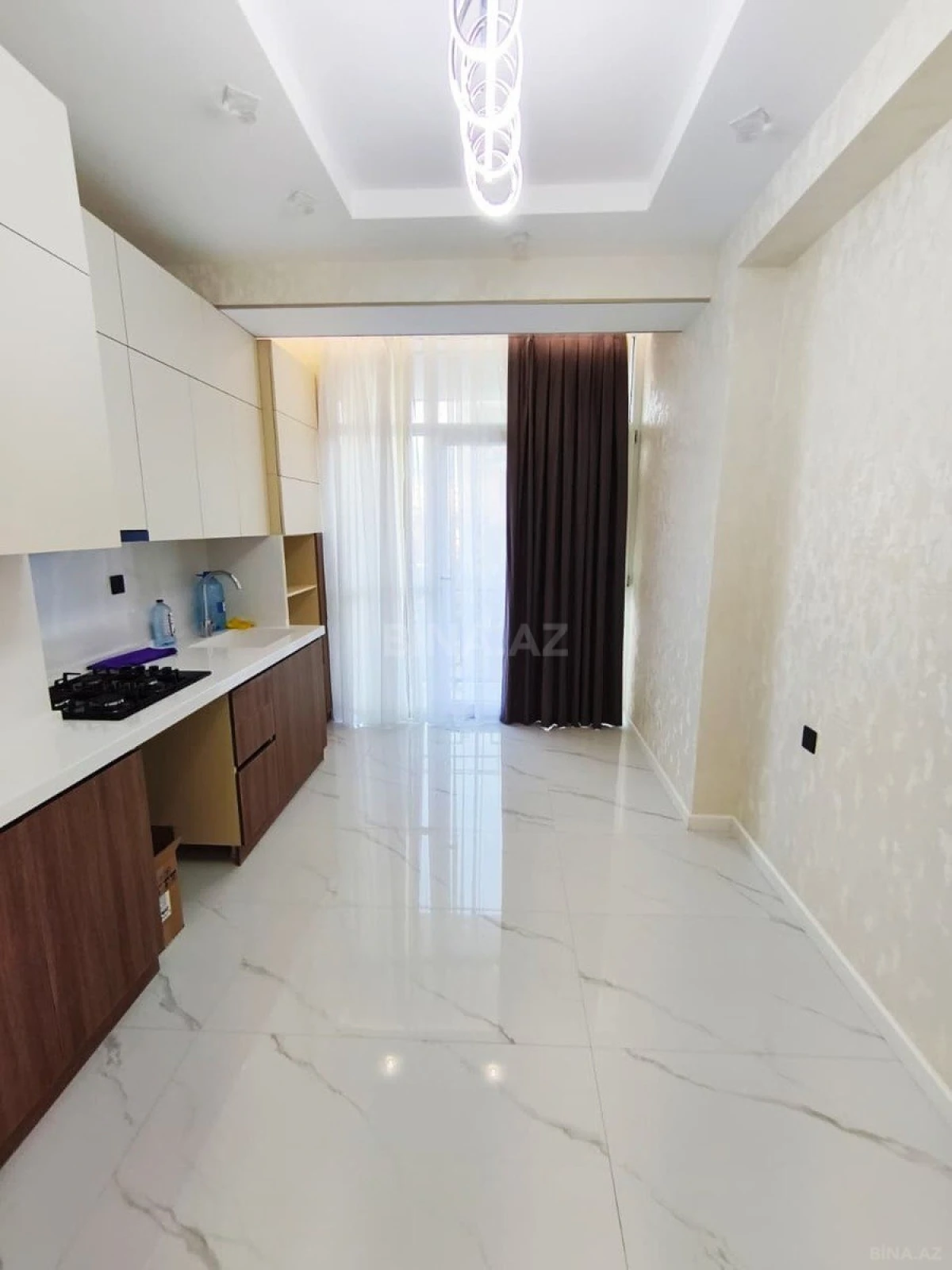 Satılır 3 otaqlı mənzil 90 m²