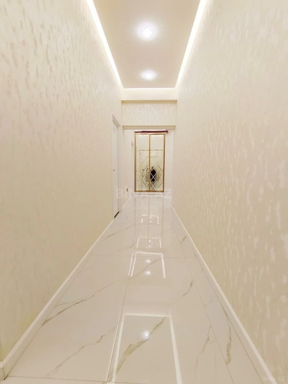 Satılır 3 otaqlı mənzil 90 m²