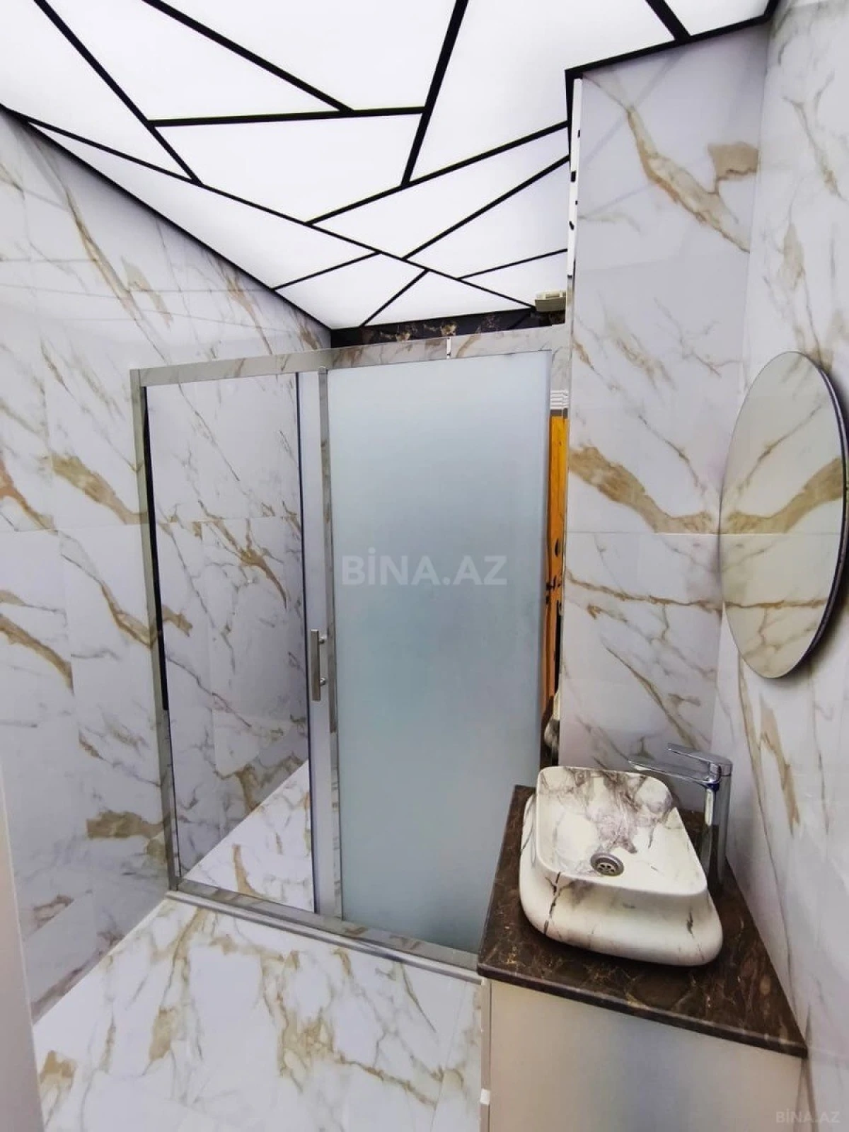 Satılır 3 otaqlı mənzil 90 m²