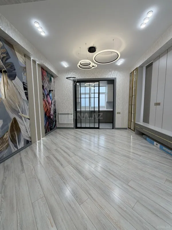 Satılır 3 otaqlı mənzil 96 m²