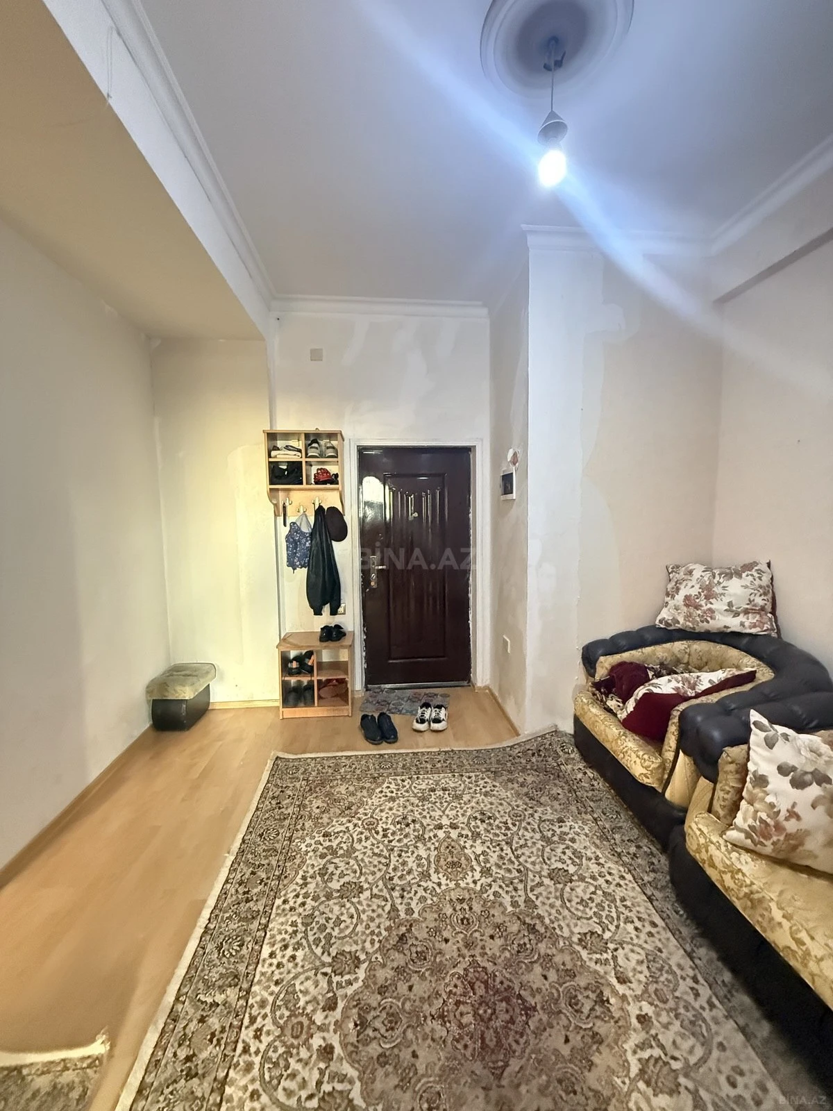 Satılır 3 otaqlı mənzil 150 m²