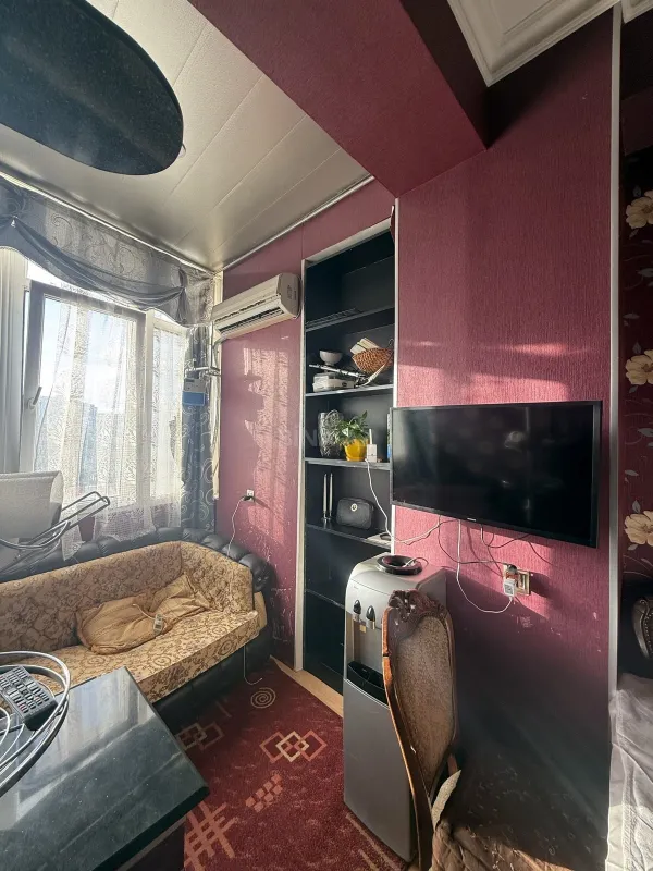 Satılır 3 otaqlı mənzil 150 m²