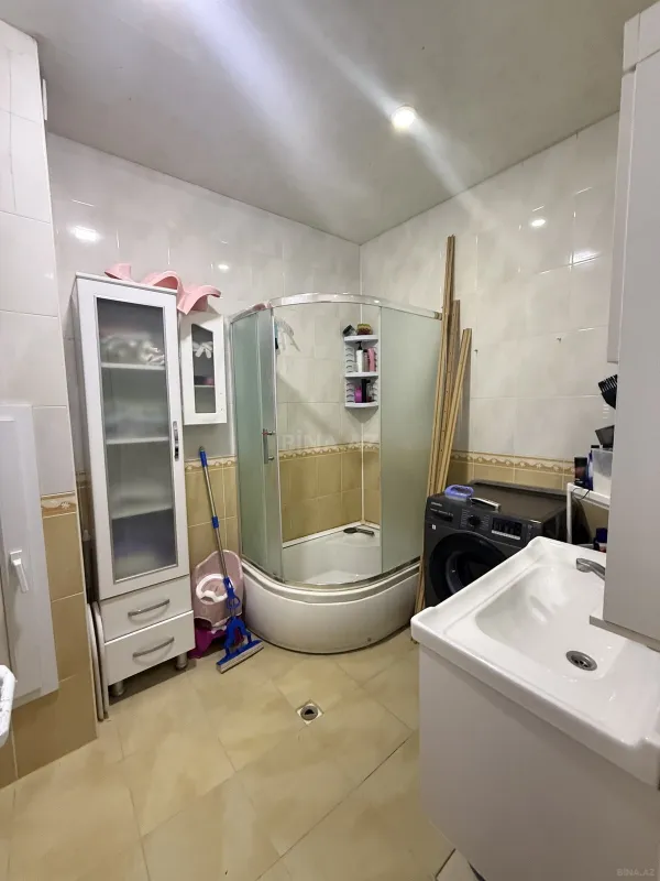 Satılır 3 otaqlı mənzil 150 m²