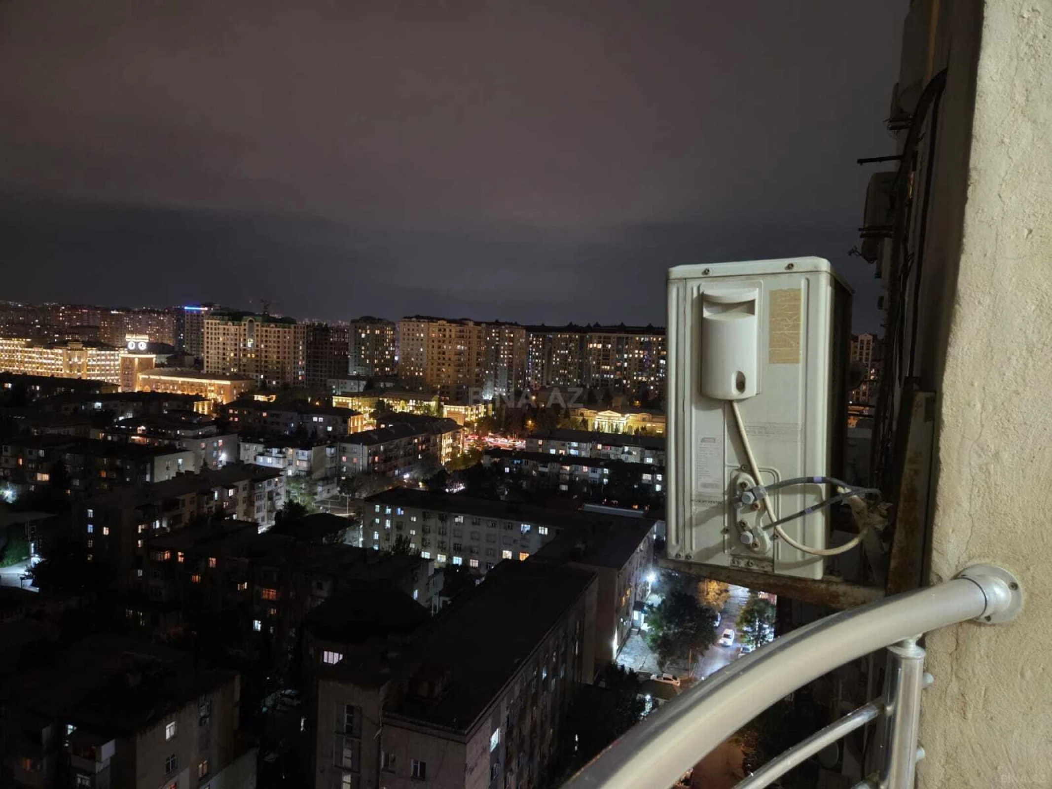 Kirayə verilir 2 otaqlı mənzil 100 m²