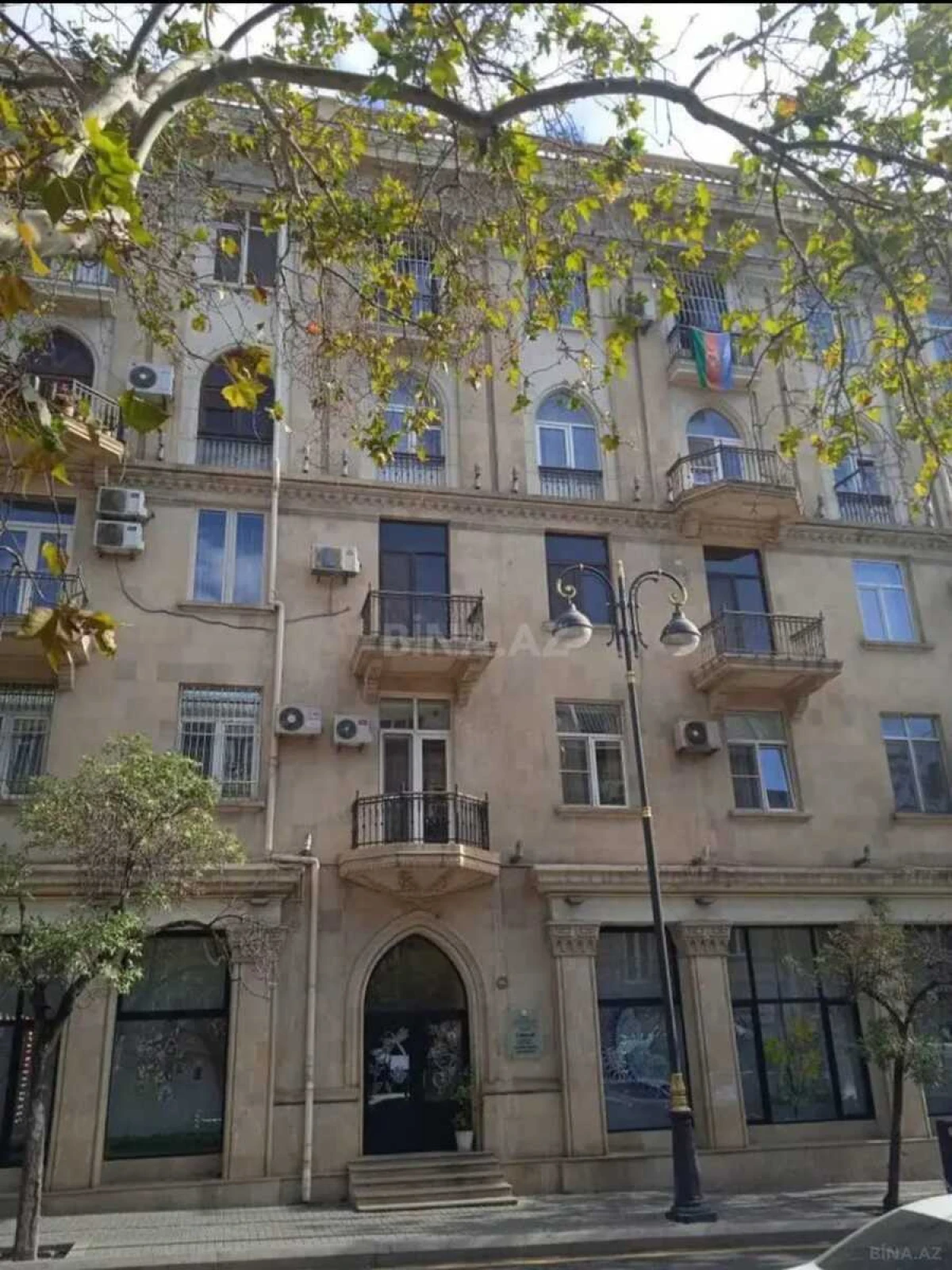 Satılır 2 otaqlı mənzil 60 m²