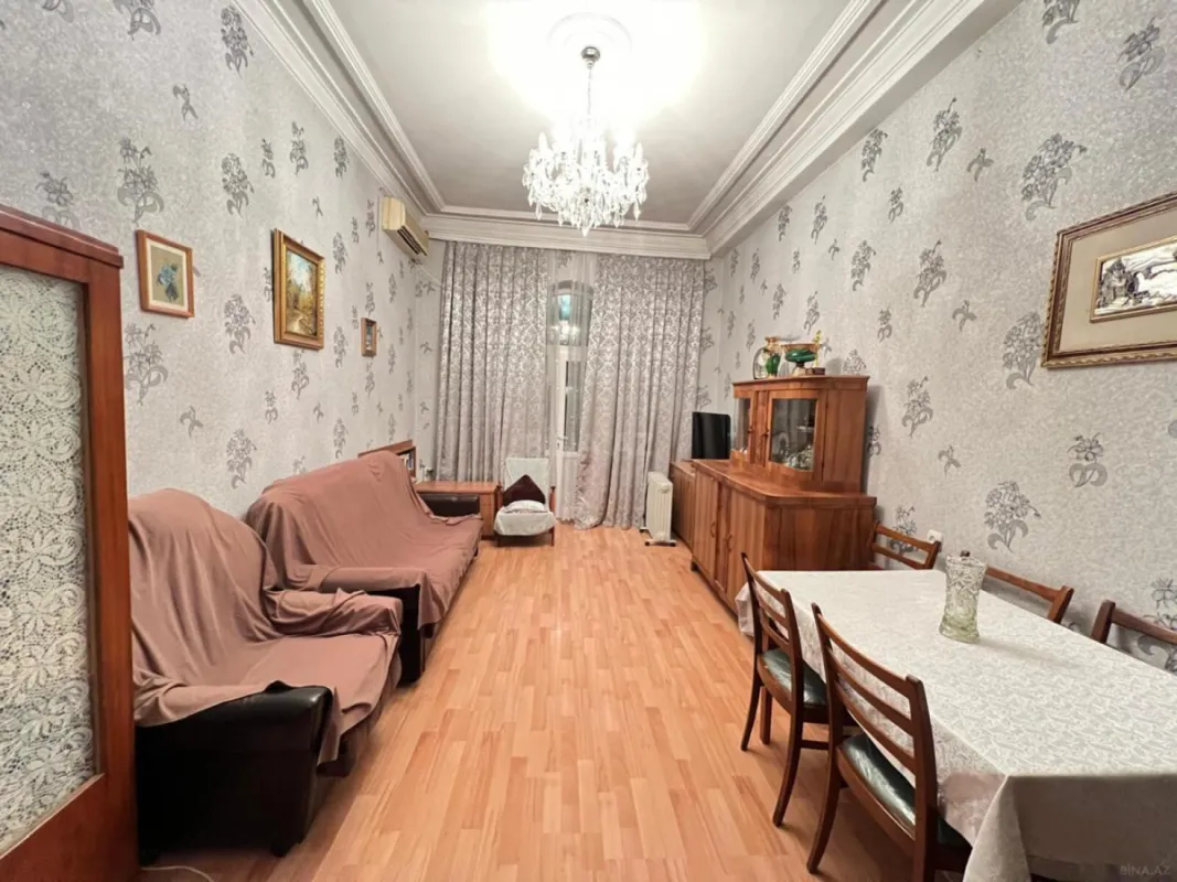 Satılır 2 otaqlı mənzil 60 m²