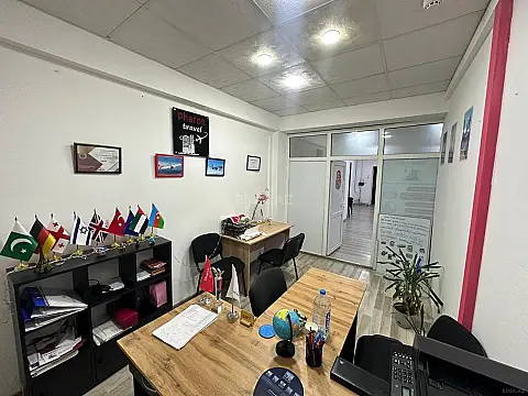 Kirayə verilir 1 otaqlı ofis 12 m² — Bakı, Nizami 1 otaq 12.00 m²