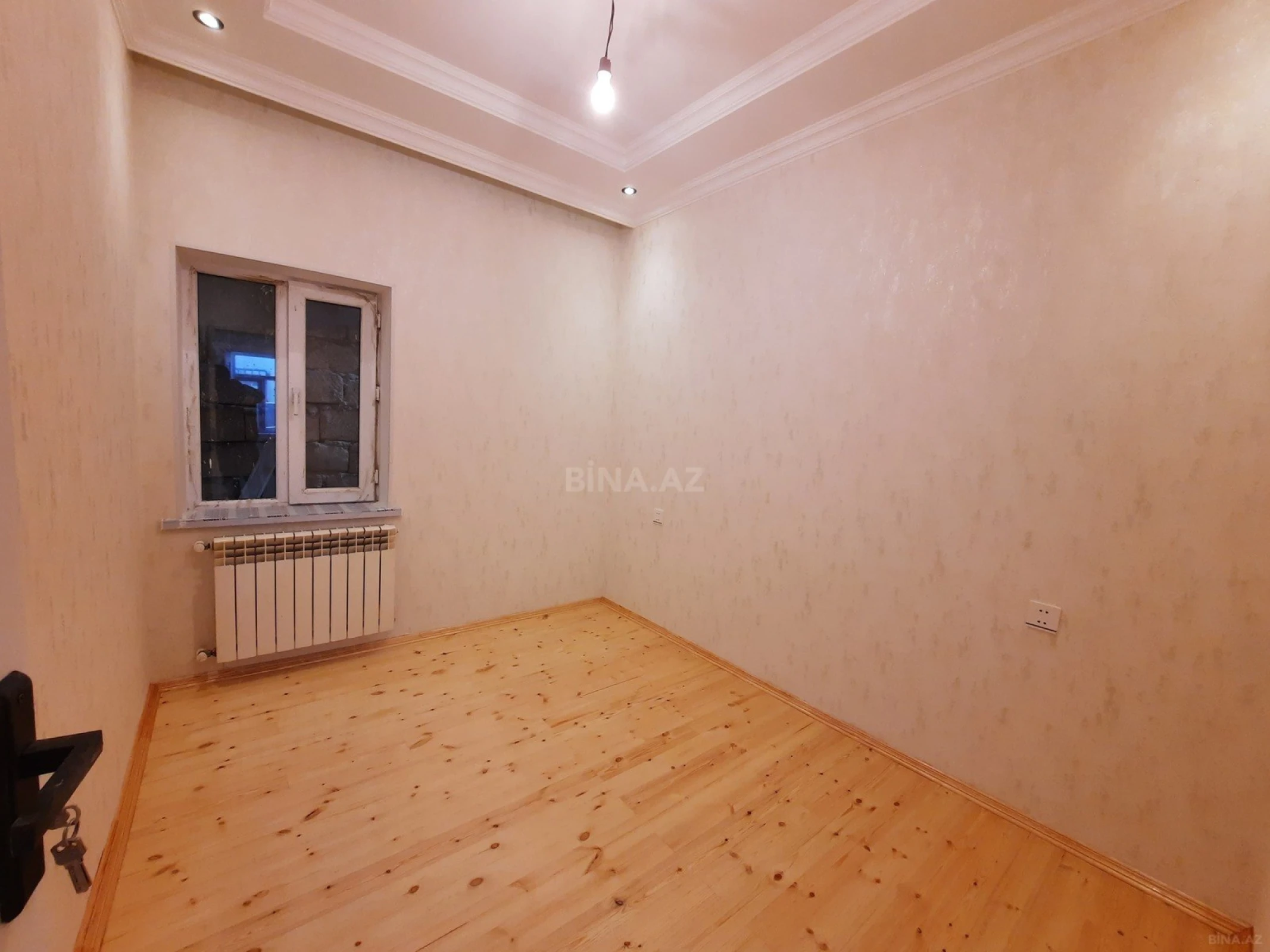 Satılır 4 otaqlı həyət evi 80 m²