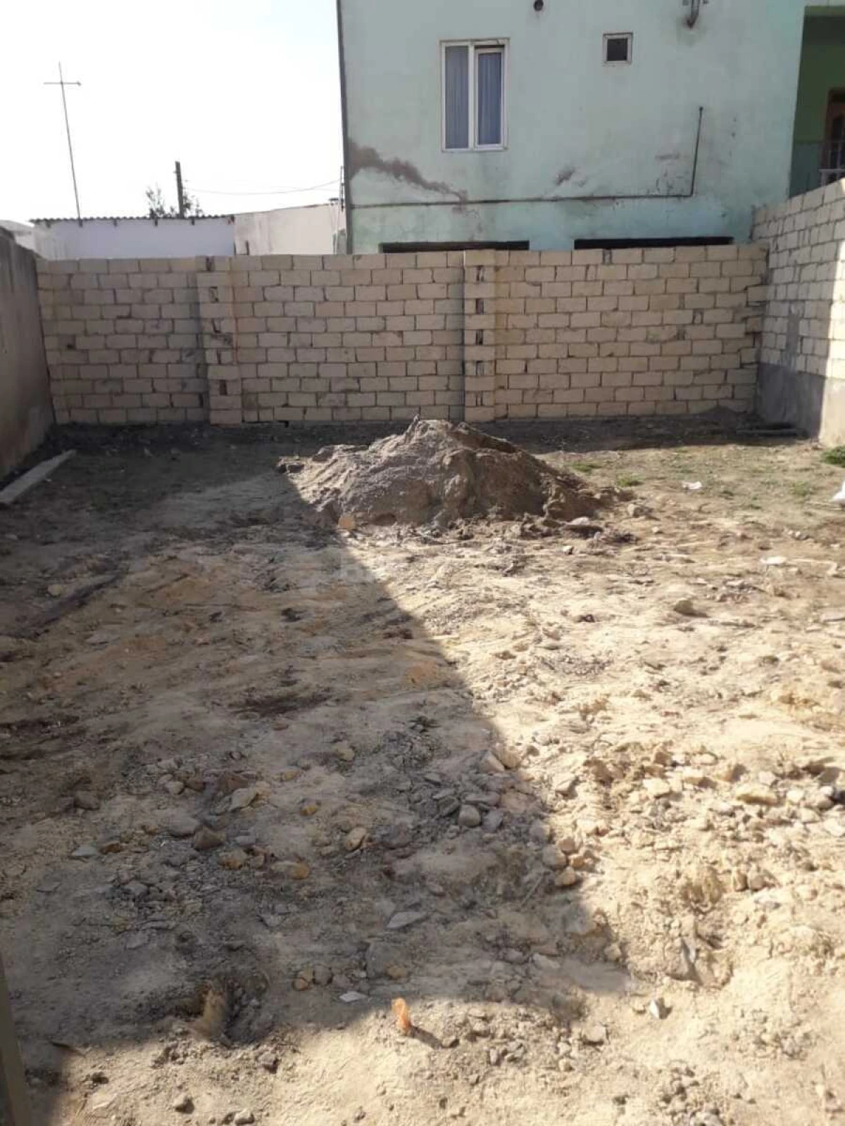 Satılır torpaq sahəsi 1 m²