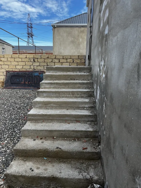 Satılır 2 otaqlı həyət evi 50 m²