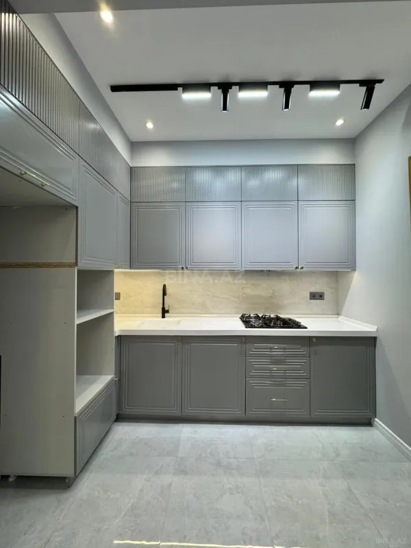 Satılır 3 otaqlı mənzil 97 m²