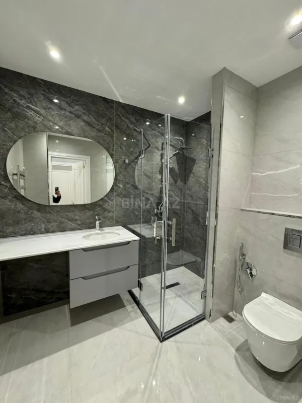 Satılır 3 otaqlı mənzil 97 m²