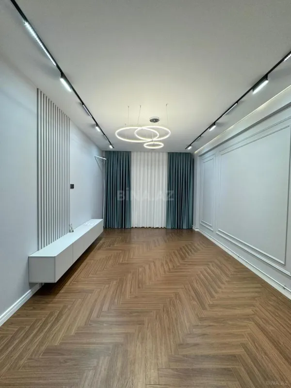 Satılır 3 otaqlı mənzil 97 m²