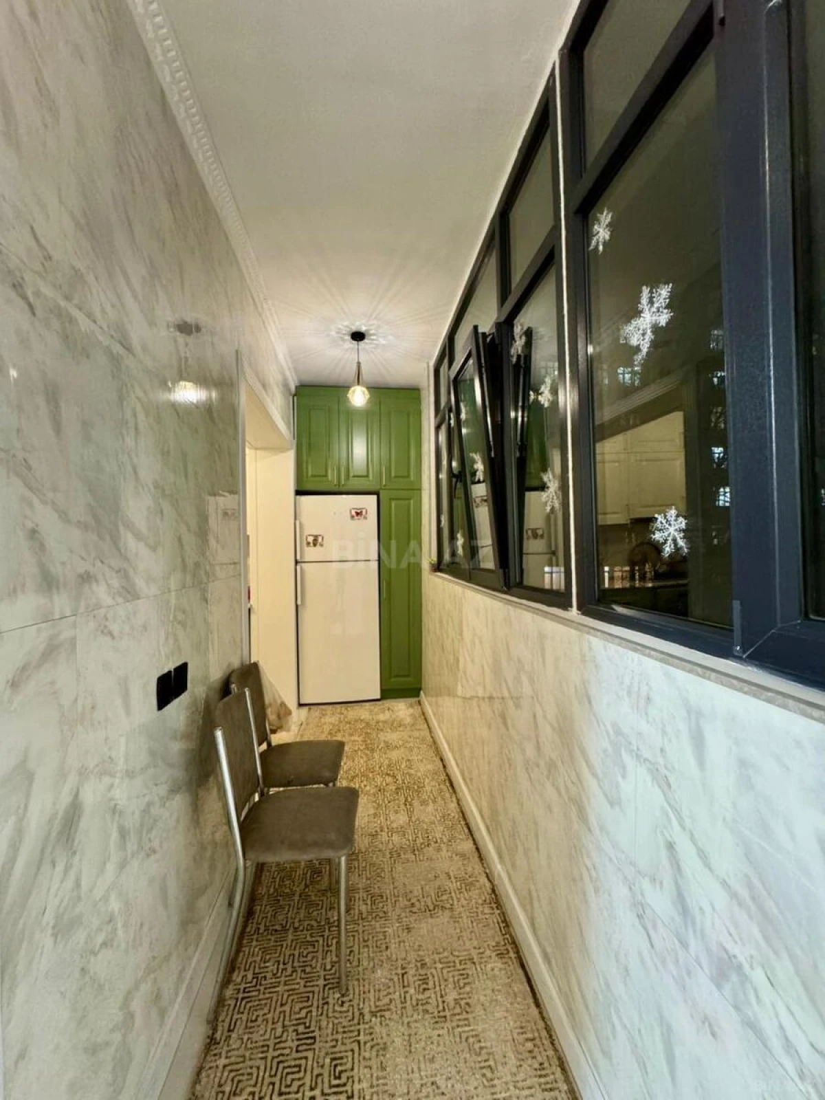 Satılır 4 otaqlı mənzil 110 m²