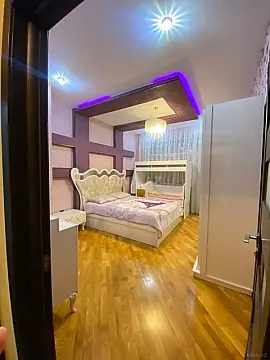 Kirayə verilir 2 otaqlı mənzil 90 m²