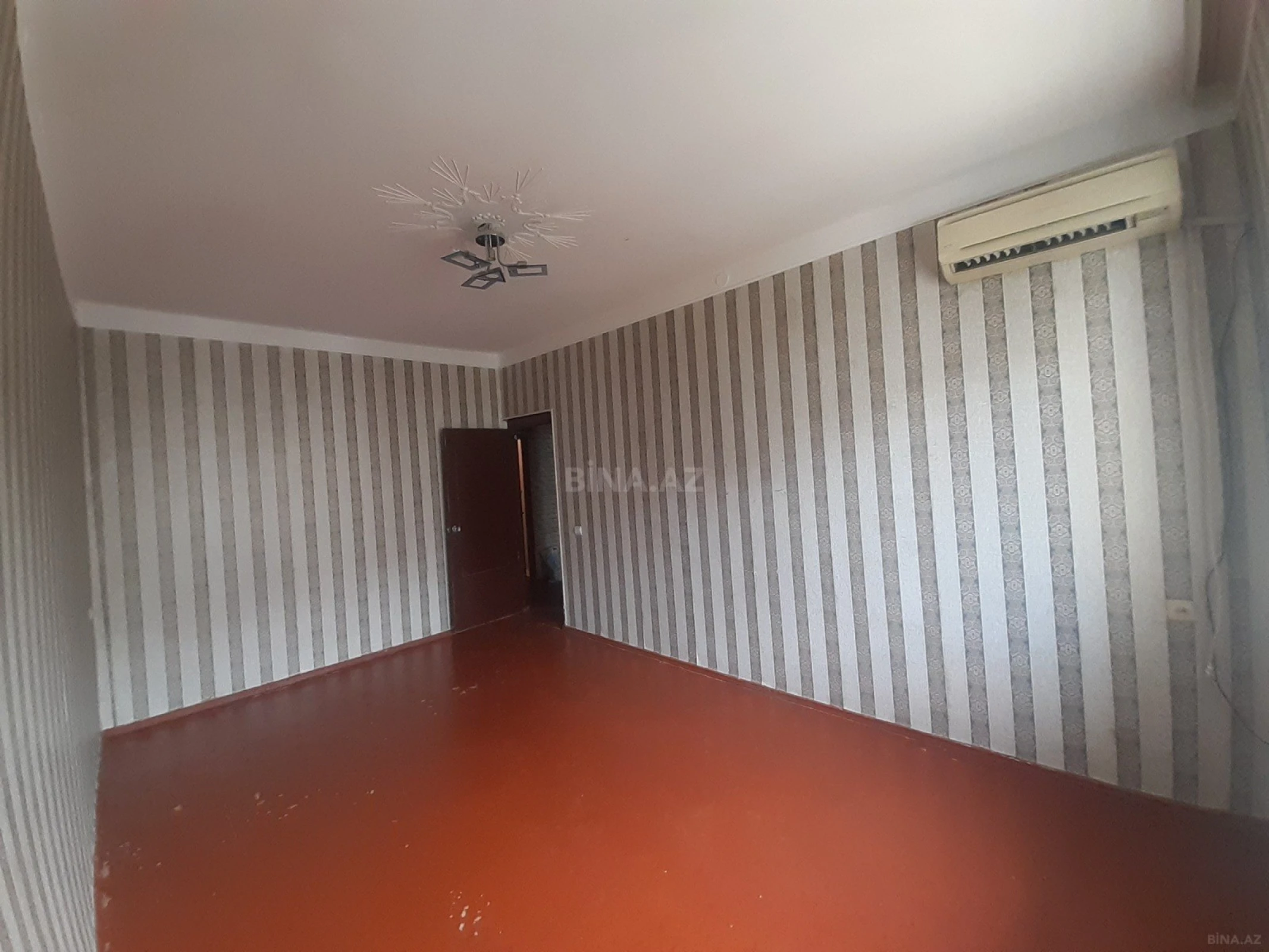 Satılır 3 otaqlı mənzil 85 m²