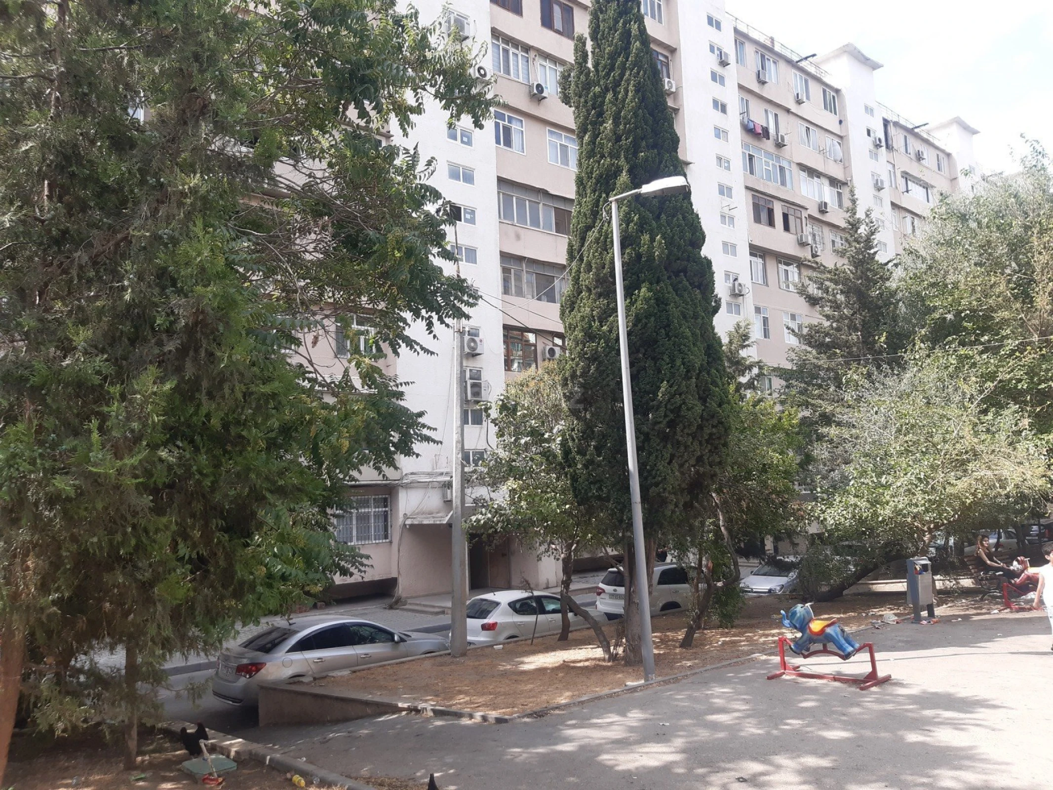 Satılır 3 otaqlı mənzil 85 m²