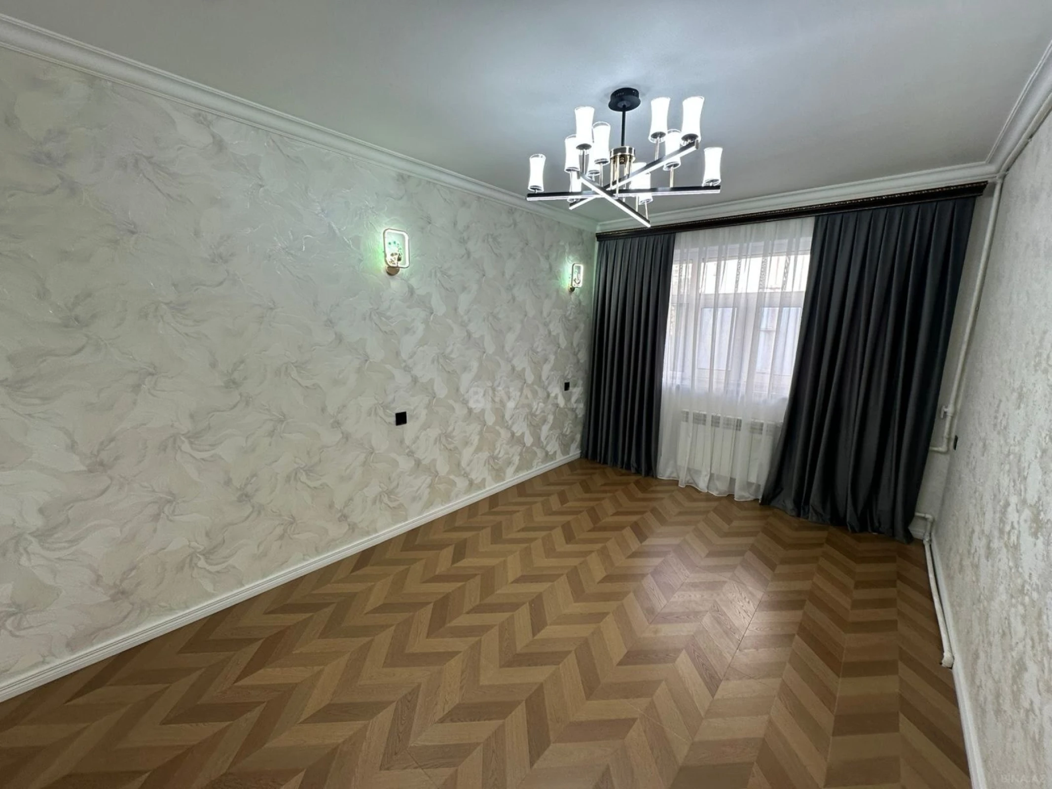 Satılır 3 otaqlı mənzil 82 m²