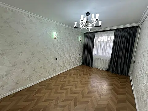 Satılır 3 otaqlı mənzil 82 m²