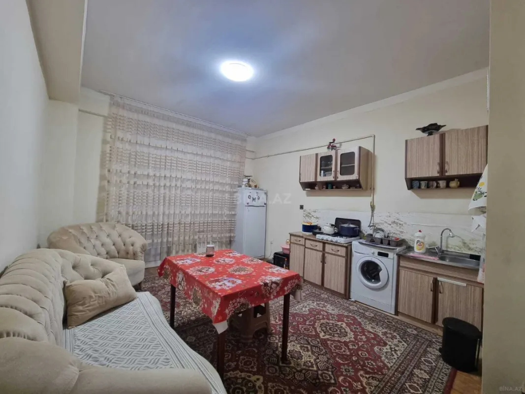 Kirayə verilir 2 otaqlı mənzil 85 m²