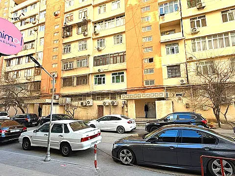 Satılır 3 otaqlı mənzil 80 m²