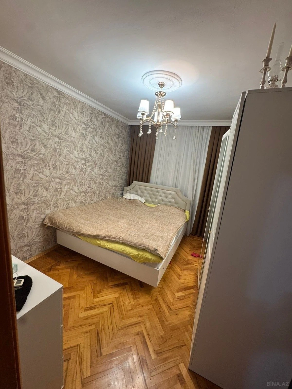 Satılır 3 otaqlı mənzil 82 m²