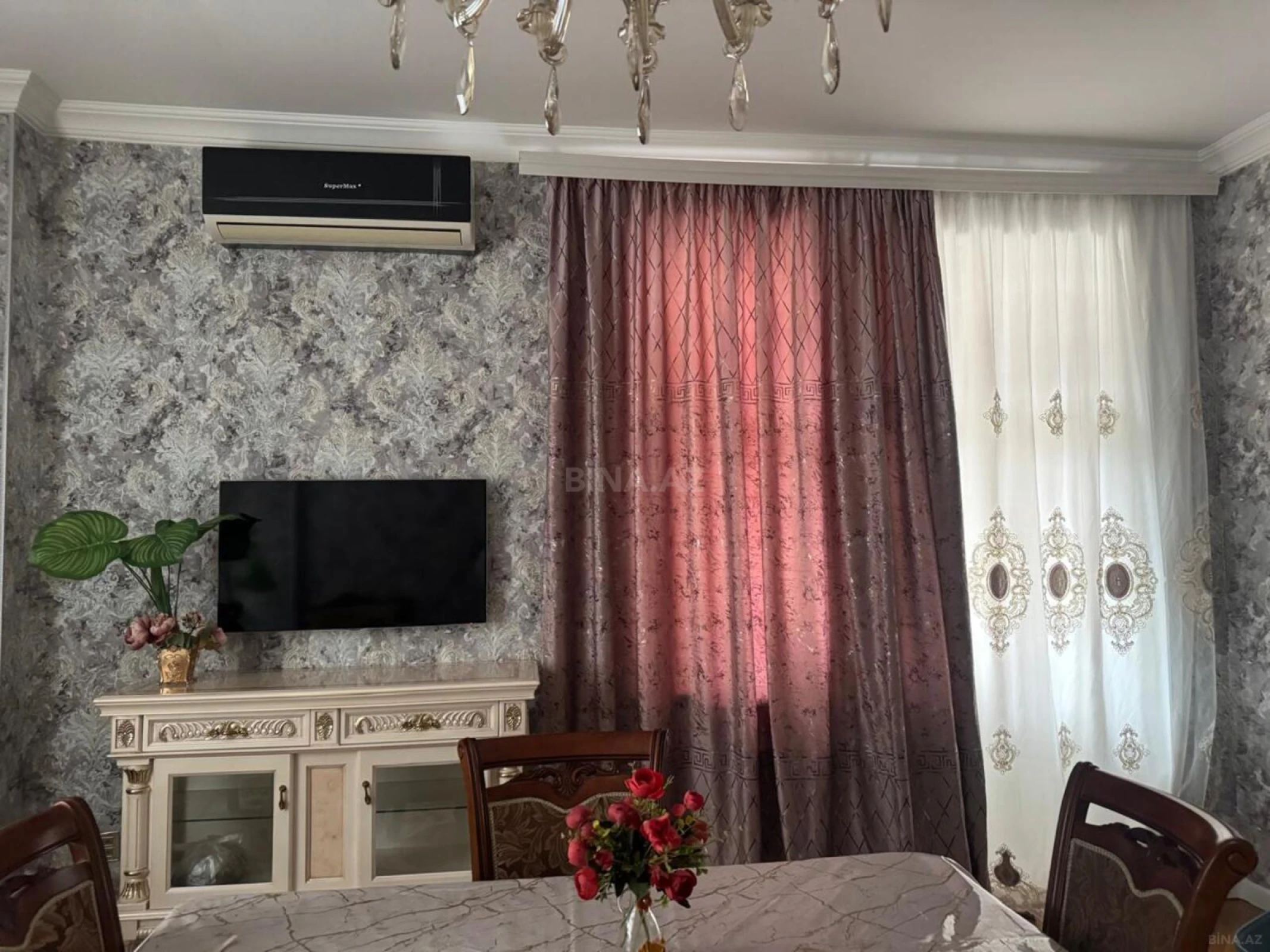 Kirayə verilir 3 otaqlı mənzil 125 m²